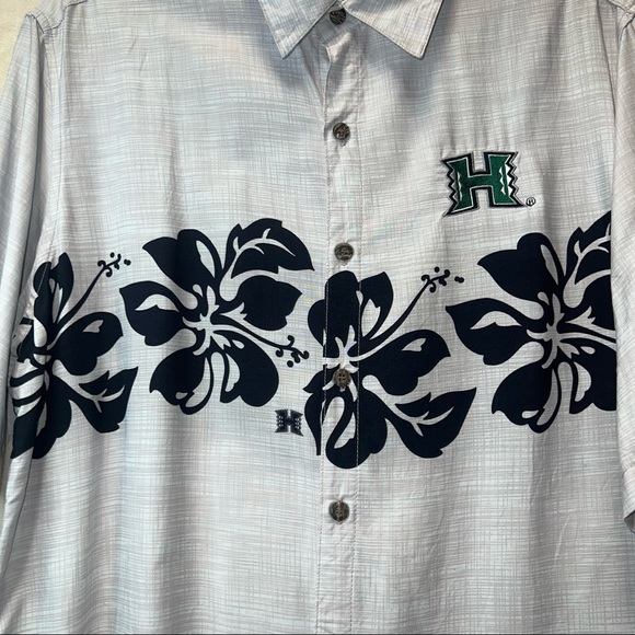 Kulanui Hawaiian shirt mens medium University Of Hawaii Gray Floral Hibiscus - Picture 2 of 6